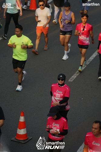 Race photo from Smartfren Run 2025 