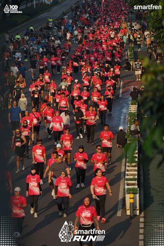 Race photo from Smartfren Run 2025 