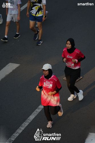 Race photo from Smartfren Run 2025 