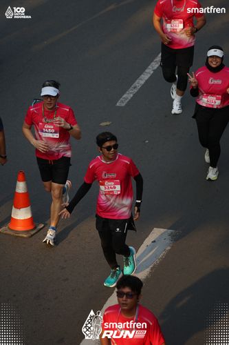 Race photo from Smartfren Run 2025 