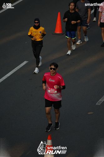 Race photo from Smartfren Run 2025 