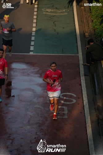 Race photo from Smartfren Run 2025 