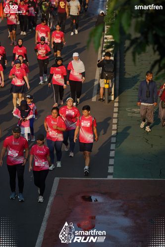 Race photo from Smartfren Run 2025 