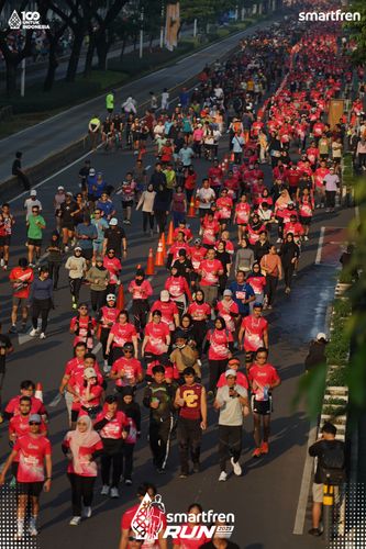 Race photo from Smartfren Run 2025 