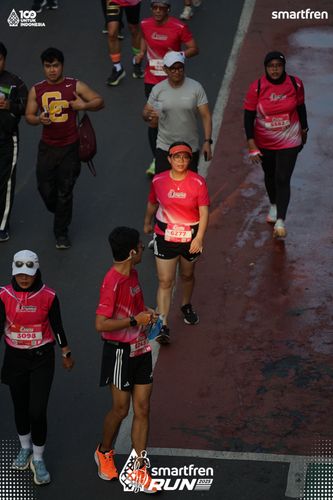 Race photo from Smartfren Run 2025 