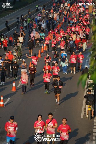 Race photo from Smartfren Run 2025 
