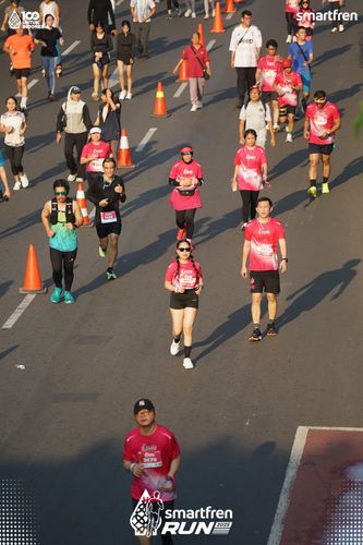 Race photo from Smartfren Run 2025 