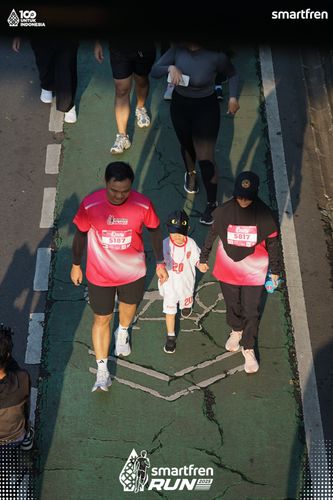 Race photo from Smartfren Run 2025 