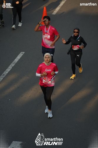 Race photo from Smartfren Run 2025 