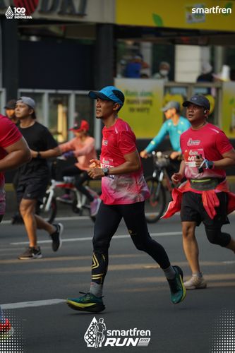 Race photo from Smartfren Run 2025 