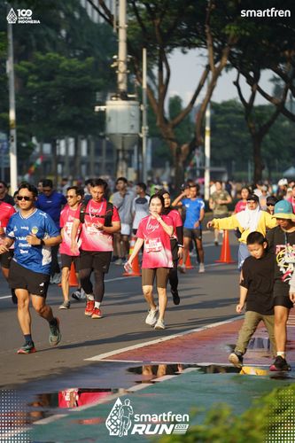 Race photo from Smartfren Run 2025 