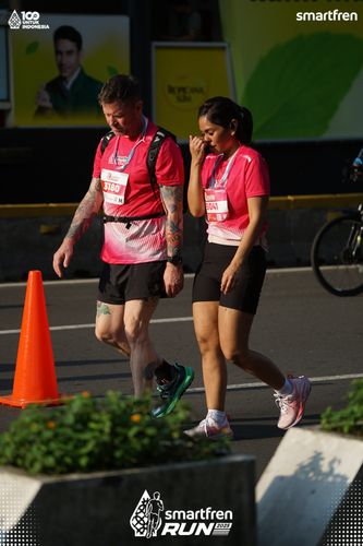 Race photo from Smartfren Run 2025 