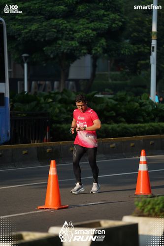 Race photo from Smartfren Run 2025 