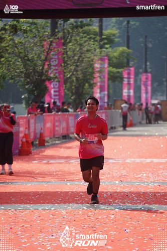 Race photo from Smartfren Run 2025 