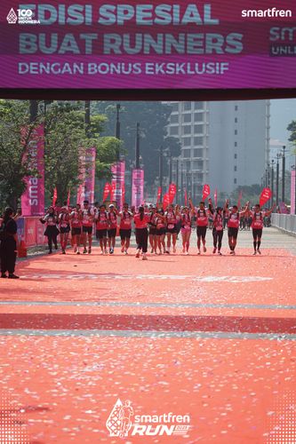 Race photo from Smartfren Run 2025 
