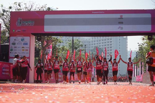 Race photo from Smartfren Run 2025 