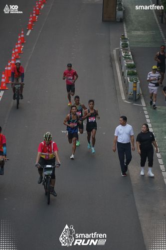 Race photo from Smartfren Run 2025 