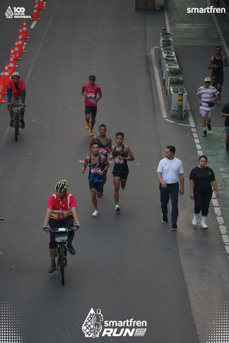 Race photo from Smartfren Run 2025 