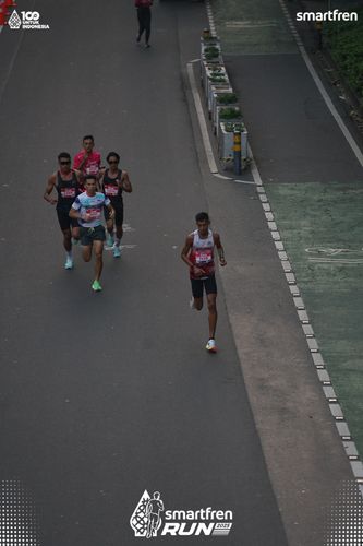 Race photo from Smartfren Run 2025 