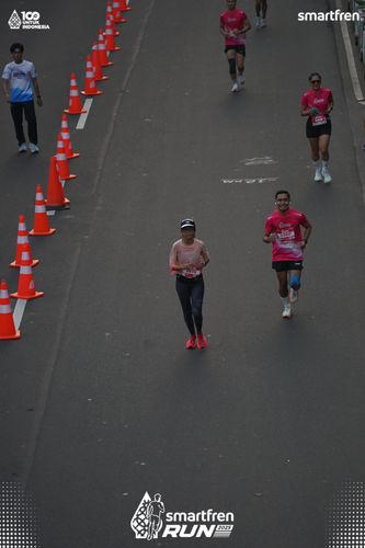 Race photo from Smartfren Run 2025 