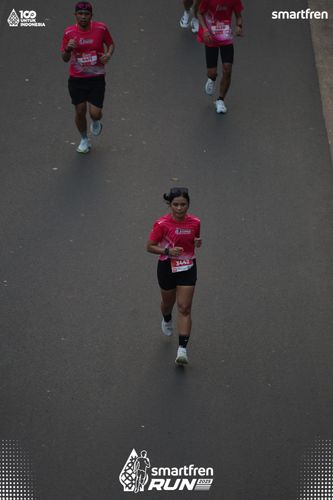 Race photo from Smartfren Run 2025 