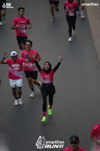 Race photo from Smartfren Run 2025 