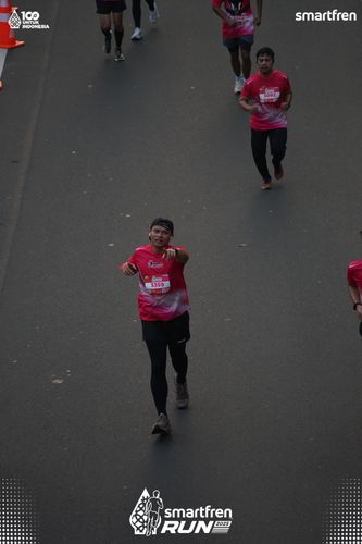 Race photo from Smartfren Run 2025 