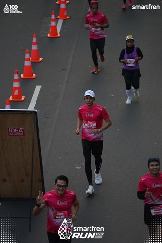 Race photo from Smartfren Run 2025 