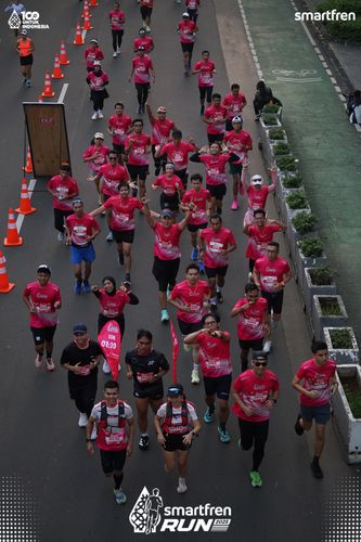 Race photo from Smartfren Run 2025 