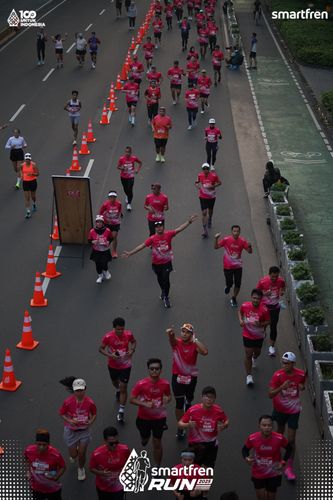 Race photo from Smartfren Run 2025 