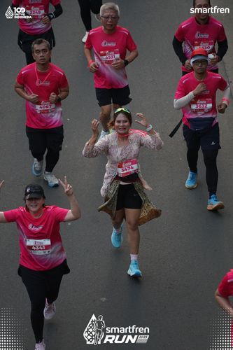 Race photo from Smartfren Run 2025 