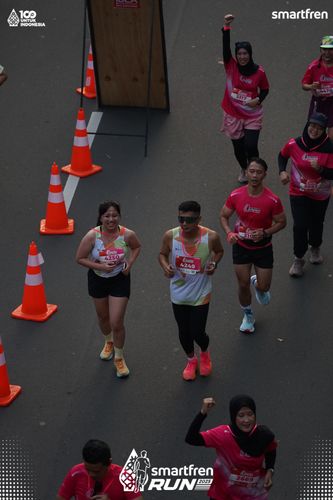 Race photo from Smartfren Run 2025 