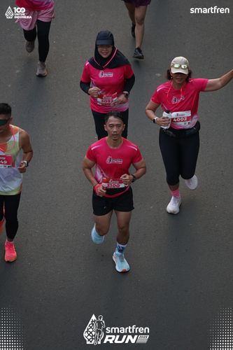 Race photo from Smartfren Run 2025 