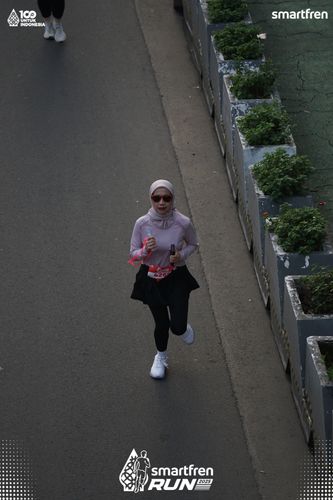 Race photo from Smartfren Run 2025 