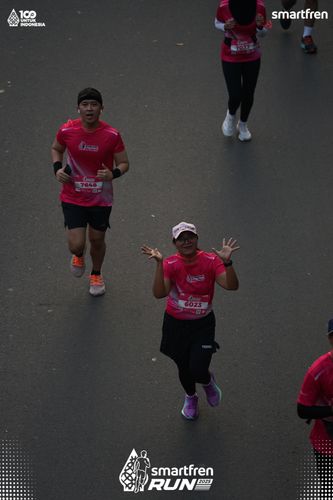 Race photo from Smartfren Run 2025 