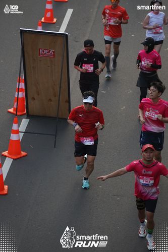 Race photo from Smartfren Run 2025 