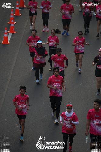 Race photo from Smartfren Run 2025 