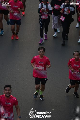 Race photo from Smartfren Run 2025 