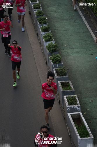Race photo from Smartfren Run 2025 