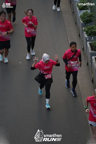 Race photo from Smartfren Run 2025 