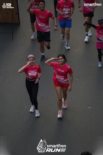 Race photo from Smartfren Run 2025 
