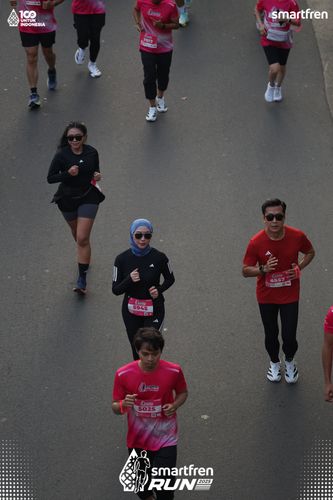 Race photo from Smartfren Run 2025 