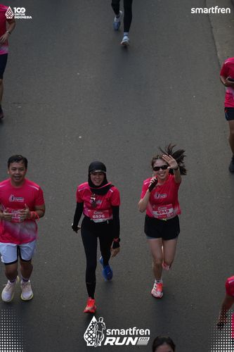 Race photo from Smartfren Run 2025 