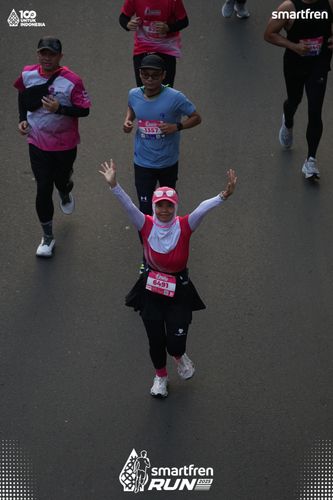 Race photo from Smartfren Run 2025 