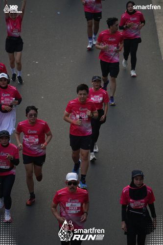 Race photo from Smartfren Run 2025 