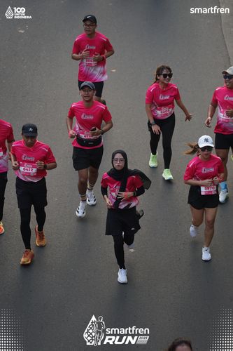 Race photo from Smartfren Run 2025 