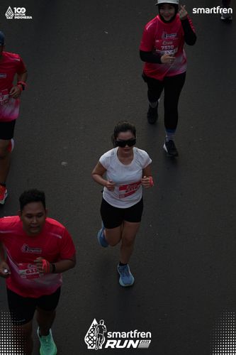 Race photo from Smartfren Run 2025 