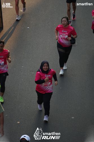 Race photo from Smartfren Run 2025 