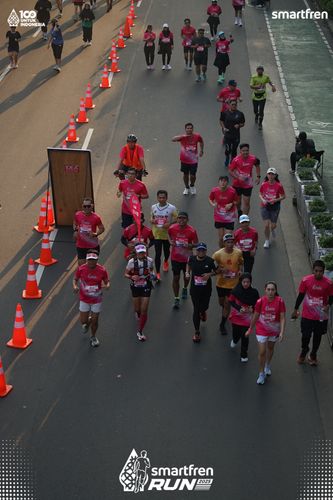 Race photo from Smartfren Run 2025 