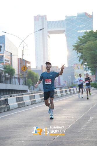 Race photo from SURABAYA ISOPLUS MARATHON 2025
